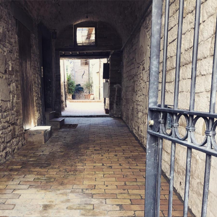 La Casa Dell'Artista Apartment Assisi Bagian luar foto